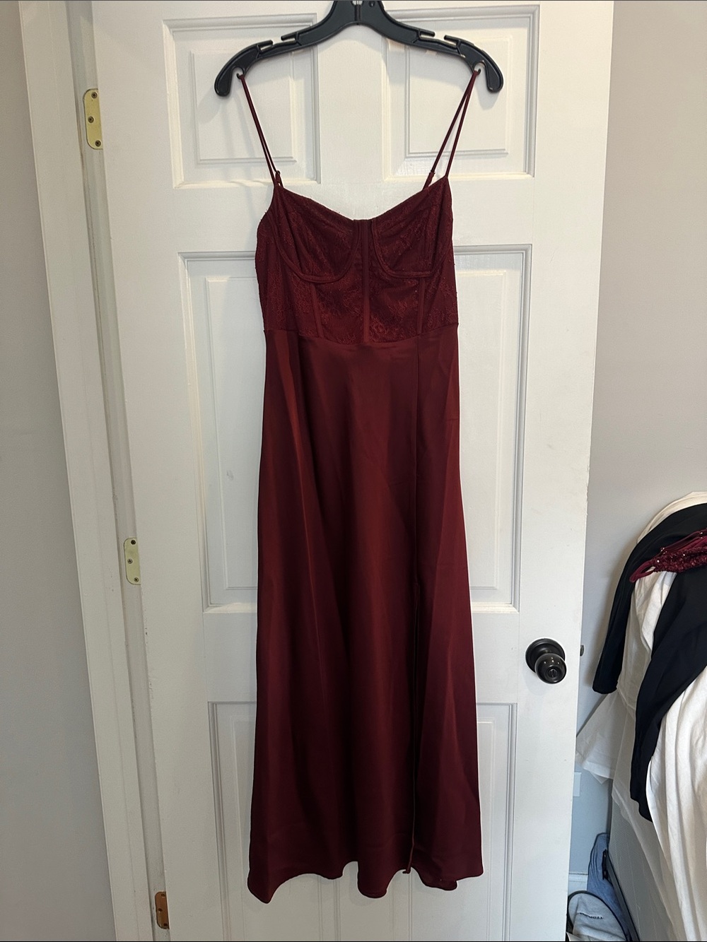 Astr Wine Lace Bodice Spaghetti Strap Maxi Dress